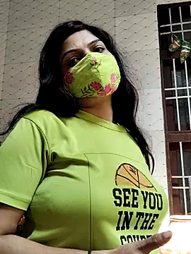 Snapshot of illay_love chatting on 02-26-25, 06:15 illay love online show from 02-26-25, 06:15