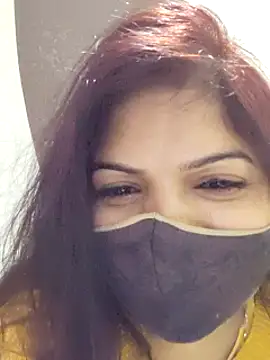Snapshot of illay_love chatting on 03-07-25, 02:46 illay love online show from 03-07-25, 02:46