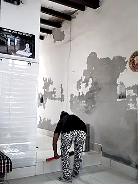 illay love online show from 10-17-25, 06:49