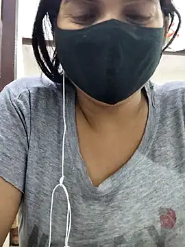 illay love online show from 10-21-25, 05:02