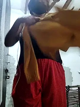 illay love online show from 12-17-25, 04:07