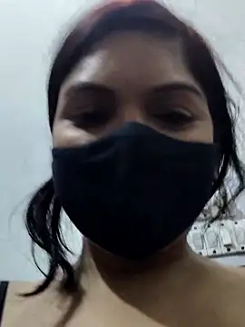 illay love online show from 12-20-25, 05:53