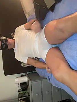 maturemale2024 online show from 02-05-25, 06:15