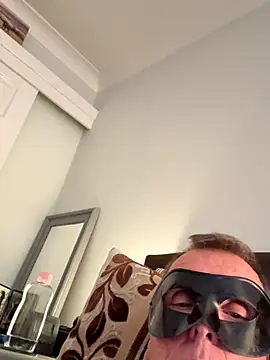 maturemale2024 online show from 10-21-25, 04:51