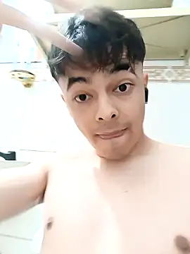Snapshot of CristianVrg0n chatting on 01-24-25, 04:28 CristianVrg0n online show from 01-24-25, 04:28