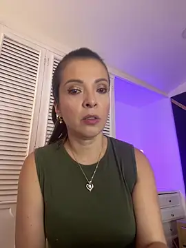 Adel Nesbiit online show from 06-16-26, 07:49