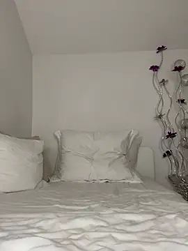 Helena7077 online show from 01-15-26, 10:46