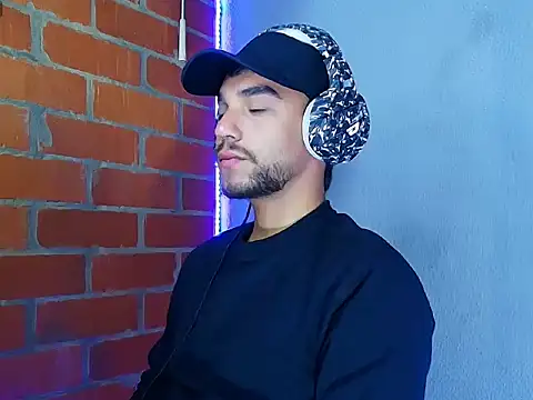 Leandro valenzuela online show from 09-15-25, 09:31