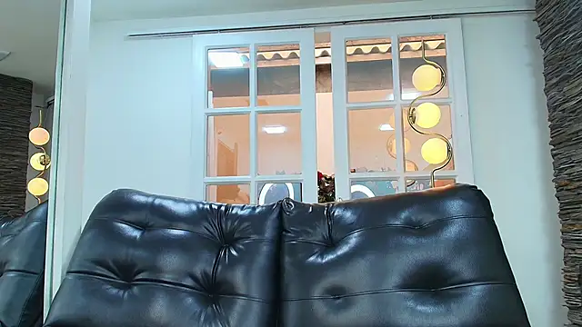 miss collins online show from 09-18-25, 05:59