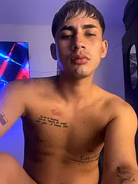 boy latino sex online show from 10-18-25, 04:30