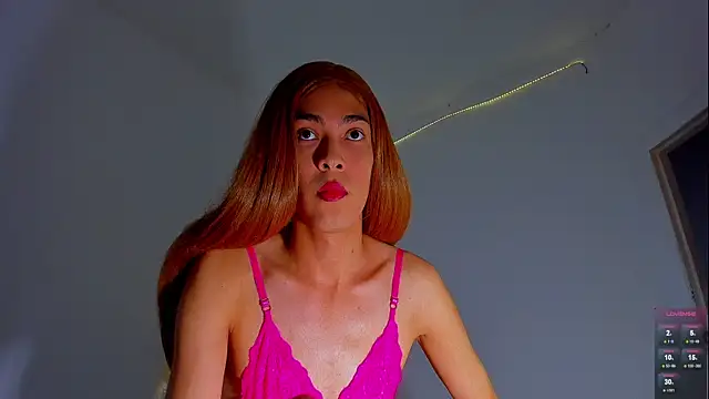 Snapshot of NickSull__ chatting on 12-17-24, 12:23 NickSull online show from 12-17-24, 12:23