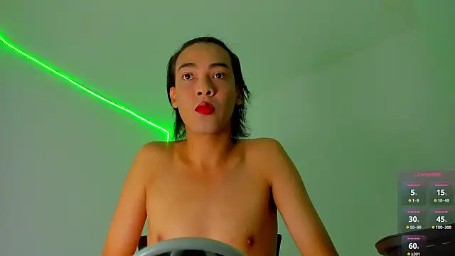 Snapshot of NickSull__ chatting on 03-12-25, 07:06 NickSull online show from 03-12-25, 07:06