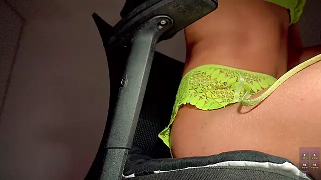 Snapshot of NickSull__ chatting on 09-13-25, 09:03 NickSull online show from 09-13-25, 09:03