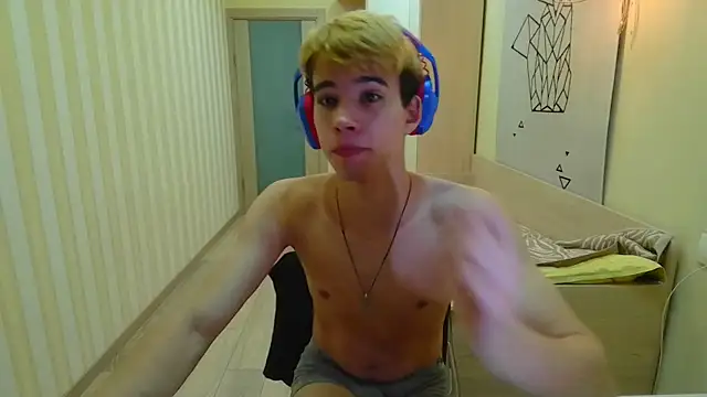 gayGamogey online show from 07-05-26, 07:21