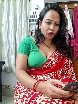 DREAM GIRL-30 online show from 01-04-25, 11:33