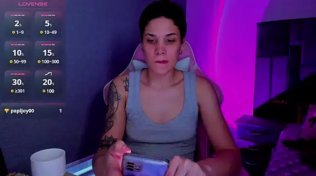 Charlee pink online show from 03-16-25, 11:04