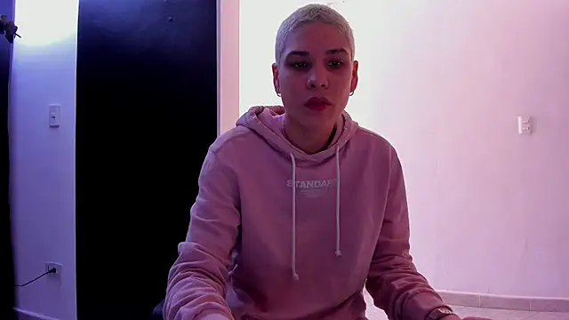 Charlee pink online show from 09-10-25, 01:44