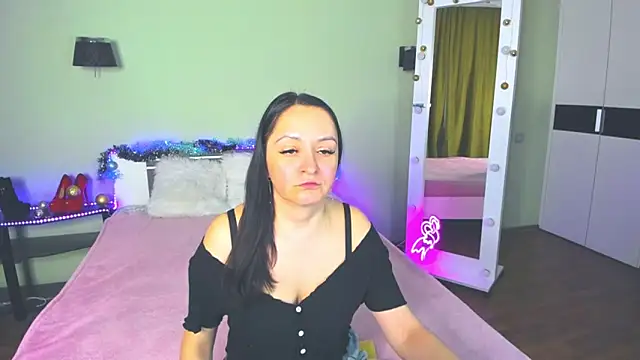 Snapshot of AngellLika chatting on 12-12-24, 10:24 AngellLika online show from 12-12-24, 10:24
