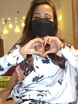 Snapshot of Cute-Tara chatting on 12-28-24, 06:17 Cute-Tara online show from 12-28-24, 06:17