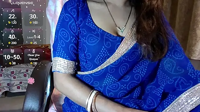 Snapshot of Cute-Tara chatting on 01-11-25, 02:36 Cute-Tara online show from 01-11-25, 02:36