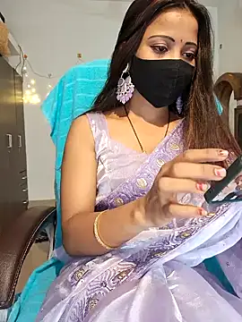 Snapshot of Cute-Tara chatting on 01-15-25, 06:33 Cute-Tara online show from 01-15-25, 06:33