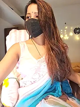 Snapshot of Cute-Tara chatting on 01-26-25, 01:47 Cute-Tara online show from 01-26-25, 01:47