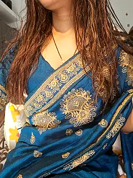 Snapshot of Cute-Tara chatting on 01-30-25, 06:35 Cute-Tara online show from 01-30-25, 06:35