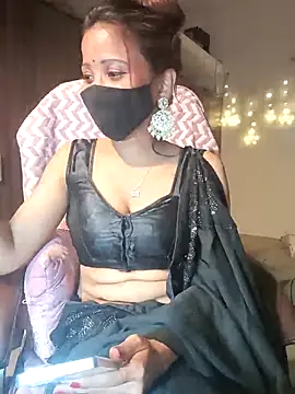 Snapshot of Cute-Tara chatting on 02-14-25, 07:23 Cute-Tara online show from 02-14-25, 07:23