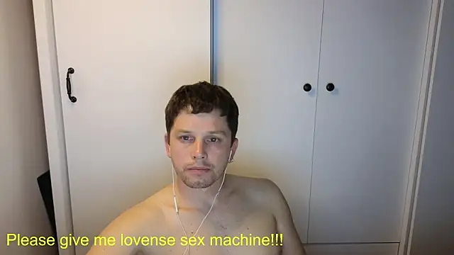 BigL0ve online show from 05-13-26, 01:52