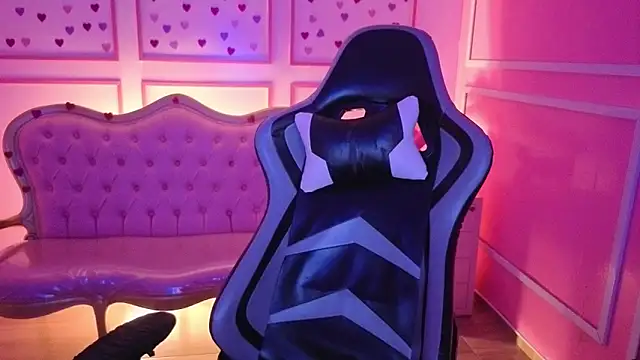 ailen t online show from 10-16-25, 09:54