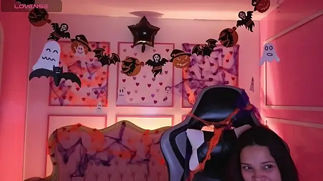 ailen t online show from 10-27-25, 02:15