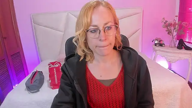 Snapshot of SammySanders chatting on 02-14-26, 01:08 SammySanders online show from 02-14-26, 01:08