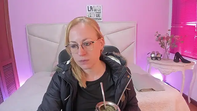 Snapshot of SammySanders chatting on 03-30-26, 01:12 SammySanders online show from 03-30-26, 01:12