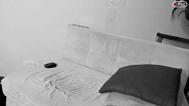 Nicholasrodrii online show from 03-21-25, 01:56