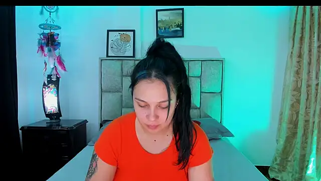 brianaGuzman online show from 05-19-26, 06:36