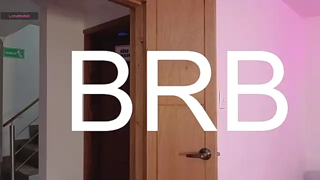 Snapshot of amy_fox2 chatting on 02-25-26, 12:48 amy fox2 online show from 02-25-26, 12:48