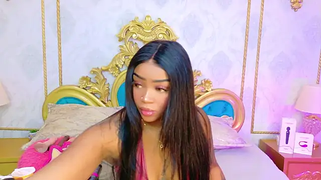 Snapshot of SalomeRestrepo chatting on 04-30-26, 04:08 SalomeRestrepo online show from 04-30-26, 04:08