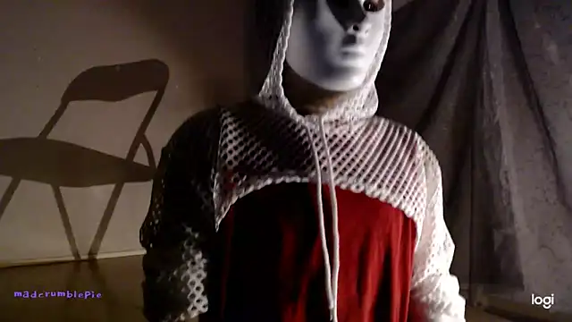 madcrumblepie online show from 12-10-24, 08:27