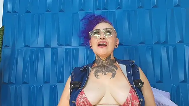 SandyyRose online show from 01-31-25, 08:22