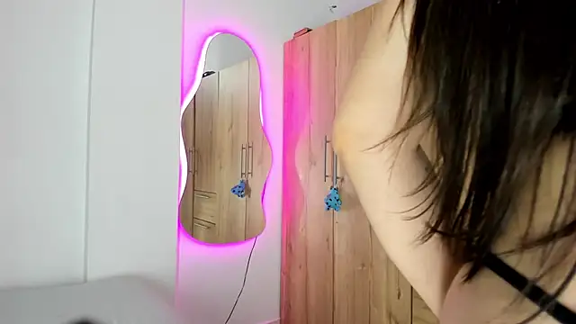 Snapshot of abbyquinn__ chatting on 02-22-26, 03:40 abbyquinn online show from 02-22-26, 03:40