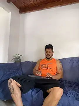 AndresSmith   online show from 02-08-26, 04:21