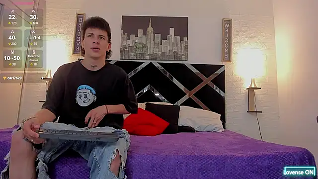 nakedfoam1 online show from 09-18-25, 03:19