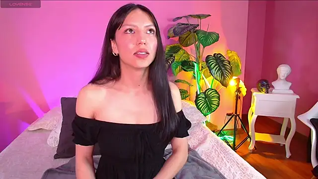 Bianca ks online show from 12-19-24, 03:07