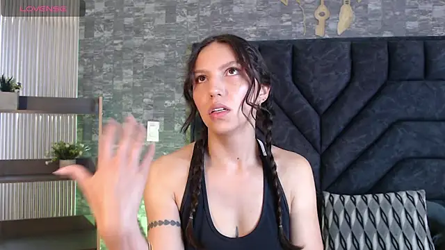 Bianca ks online show from 06-18-26, 11:58