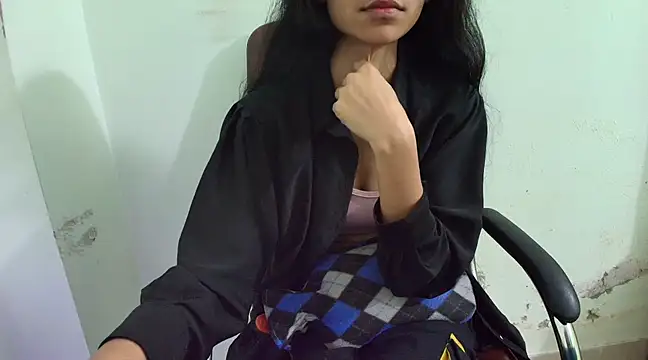 Srabontii online show from 02-20-25, 04:18