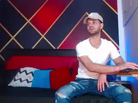 CindyandCarlo online show from 01-31-25, 03:44