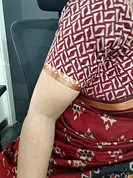 Deepthi Mysore online show from 12-22-25, 03:58