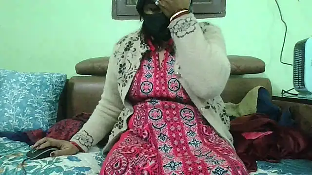 couplesuni online show from 01-04-25, 10:38