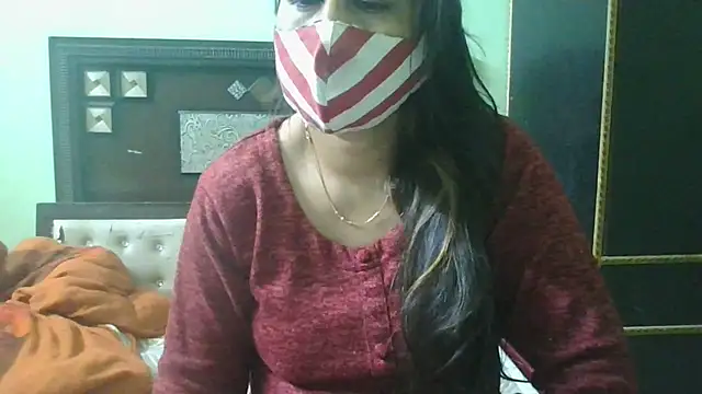 couplesuni online show from 02-22-25, 10:40