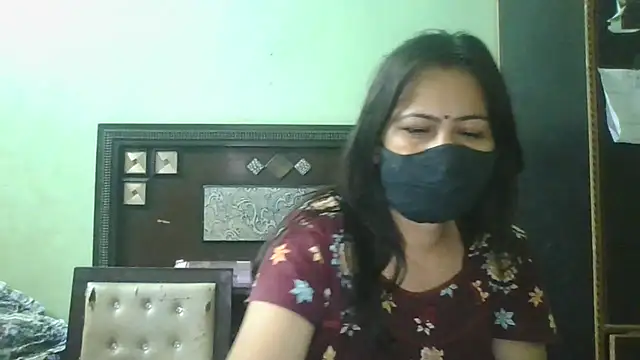 couplesuni online show from 05-13-26, 06:49
